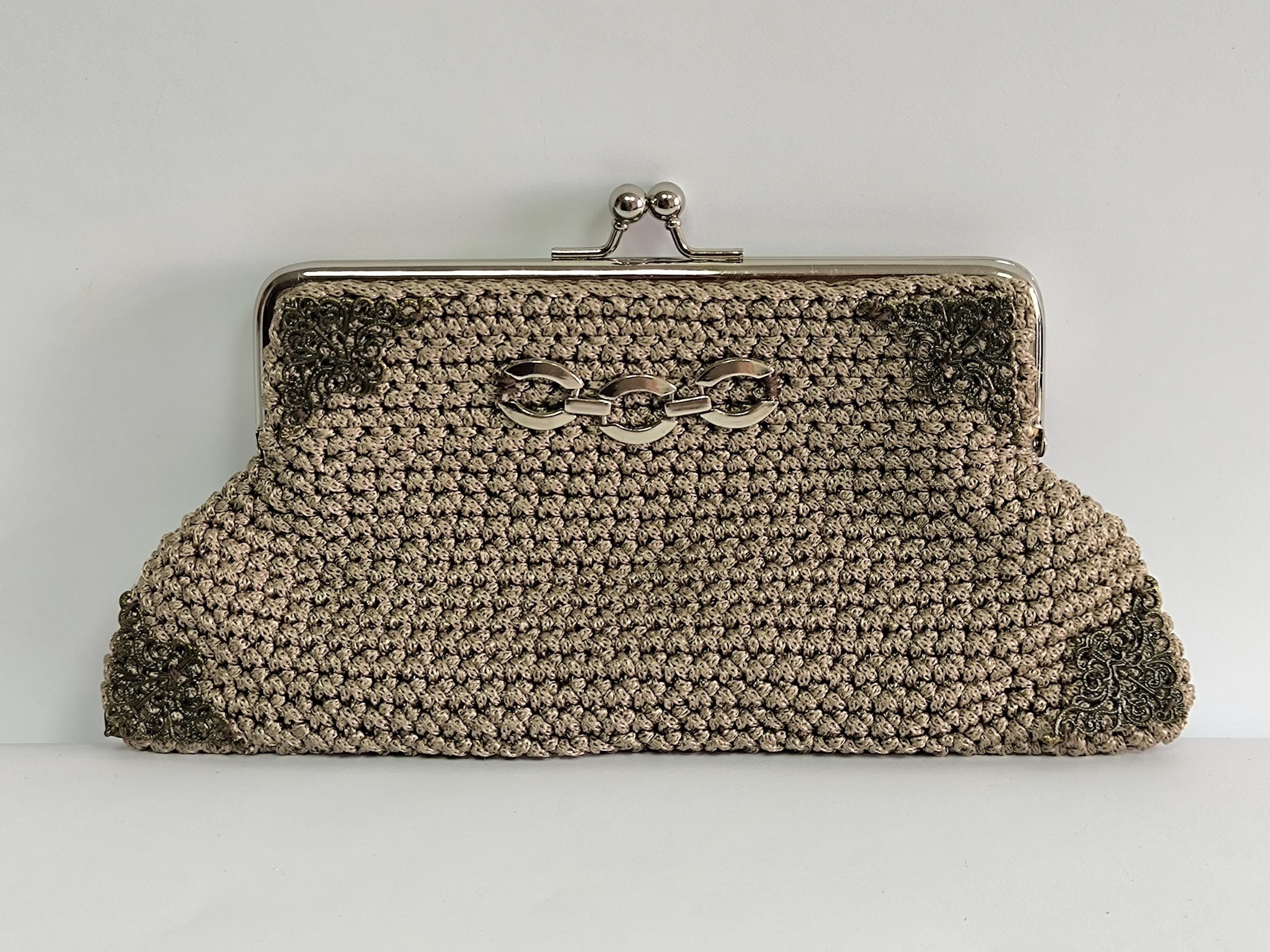 Elegant Bronze Shimmer Crochet Clutch – Vintage Frame Evening Bag